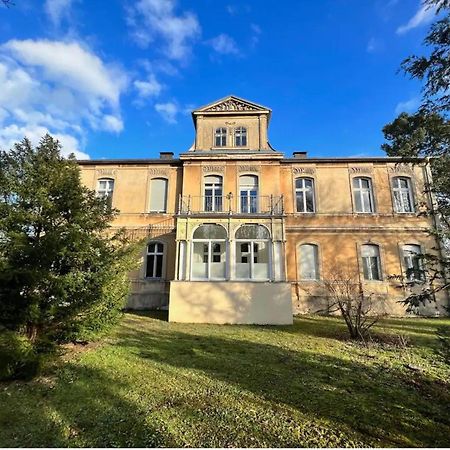 Ferienwohnung Villa Nieske - Jugendstil Denkmal, Free Wlan & Parken, Self Check-In, Smart-Tv Herzberg  Экстерьер фото